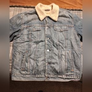 Vintage Gap distressed Denim Jacket Sherpa lined